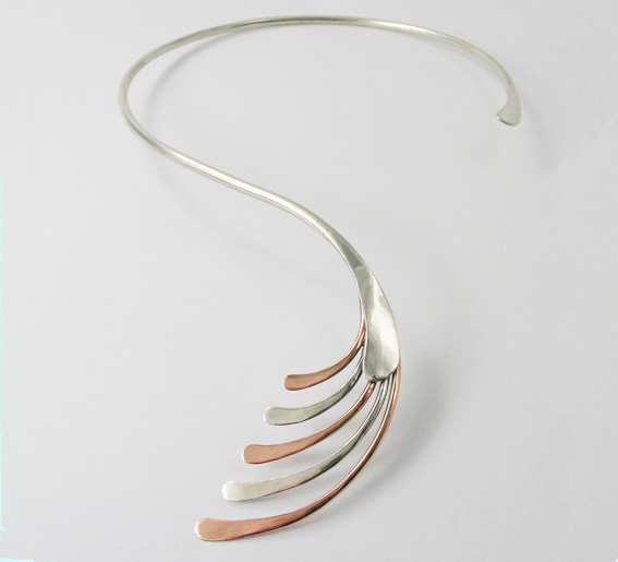 NeckpieceTN