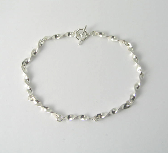 Twist Bracelet