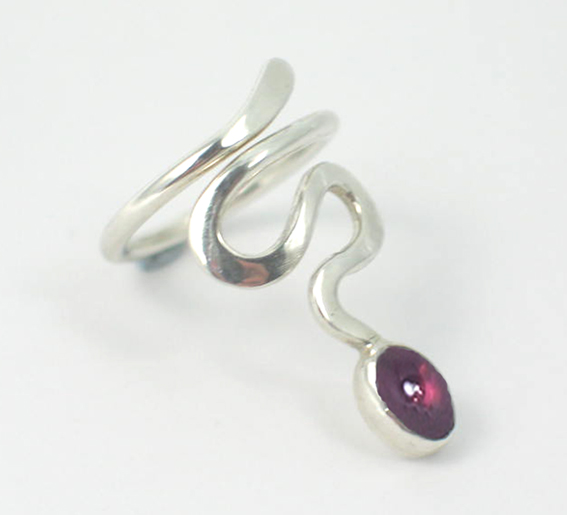 Stone set ring